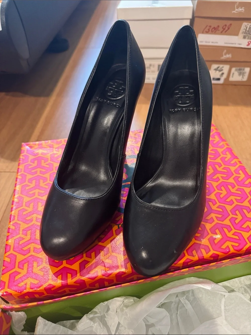 Tory Burch Black Leather Pointed Toe Stiletto Heels
